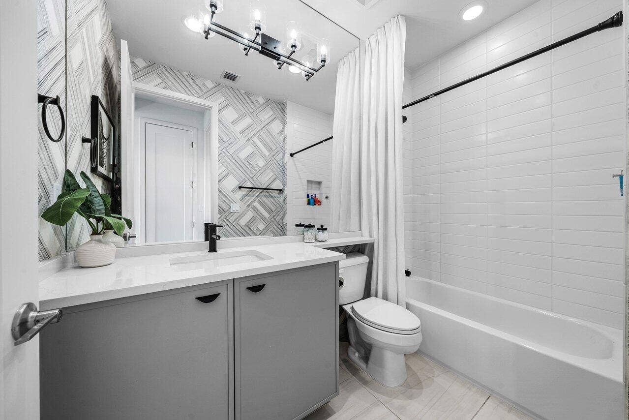 050-8550CrystalDownsAvenue-BocaRaton-FL-