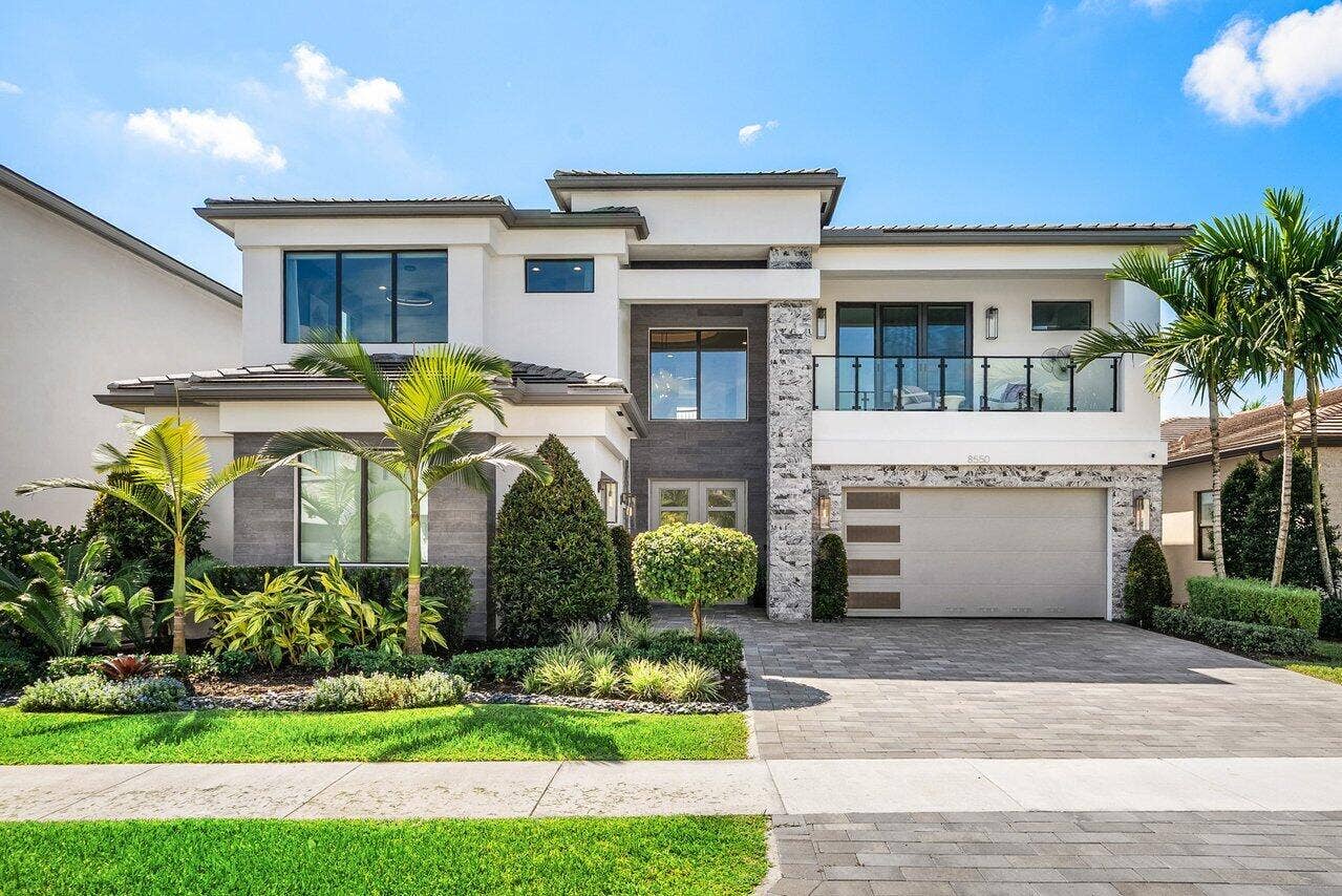001-8550CrystalDownsAvenue-BocaRaton-FL-
