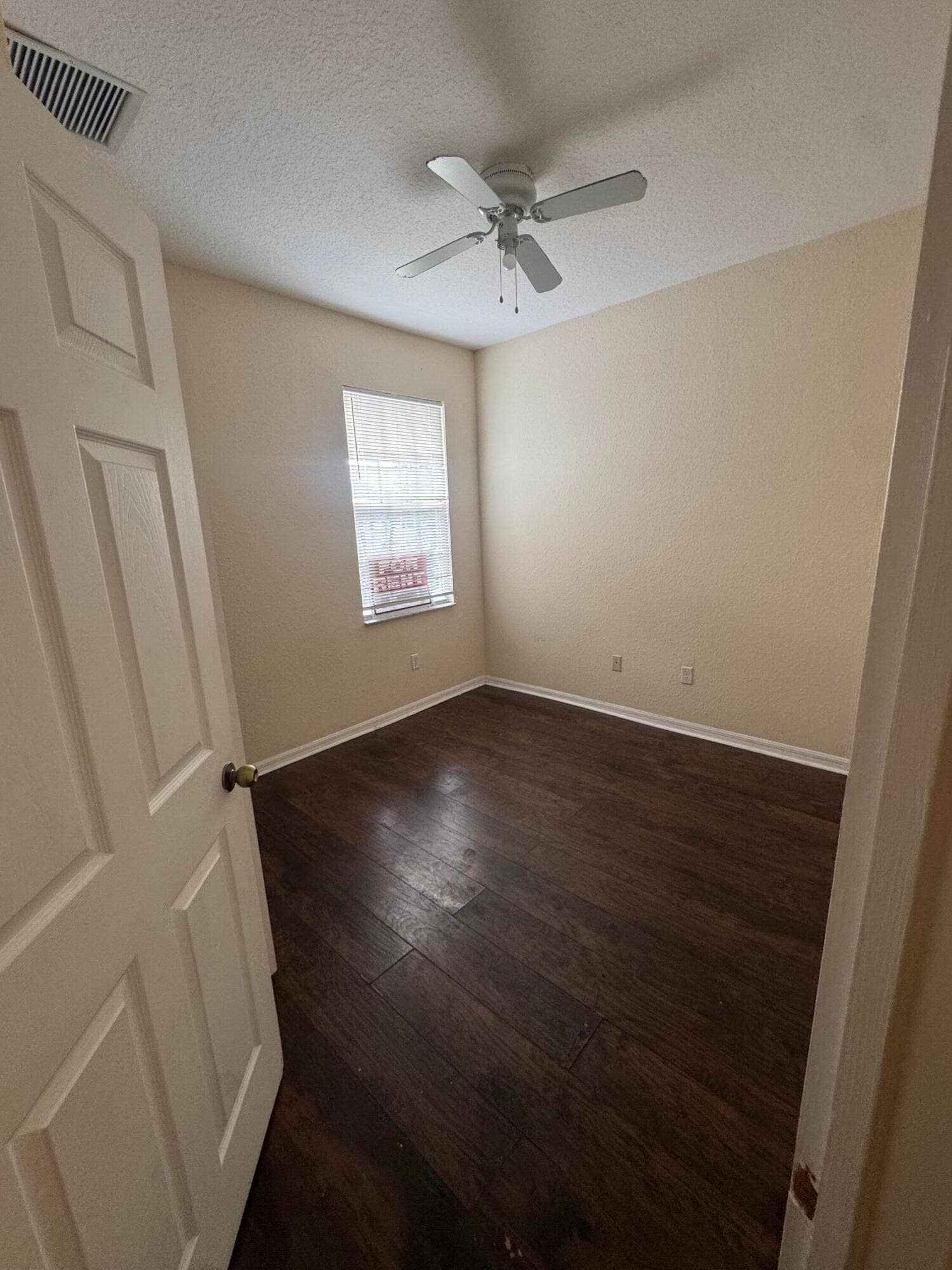 bedroom3