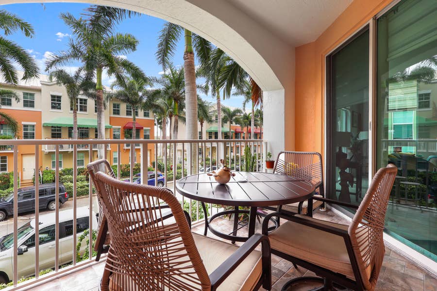 Property photo for 804 E WINDWARD Way, #209, Lantana, FL