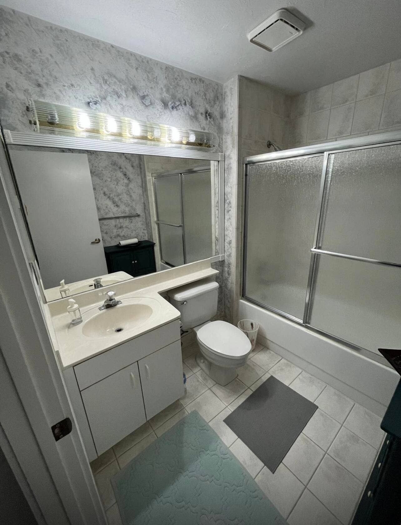 6650 Montego Bay Boulevard, #F, Boca Raton, FL 33433 IMG_9003