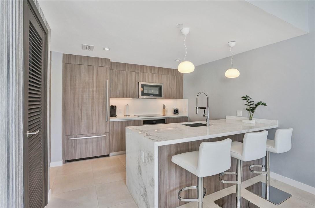 401 N BIRCH Road, #TH5, Fort Lauderdale, Fort Lauderdale, FL 33304 Photo 10