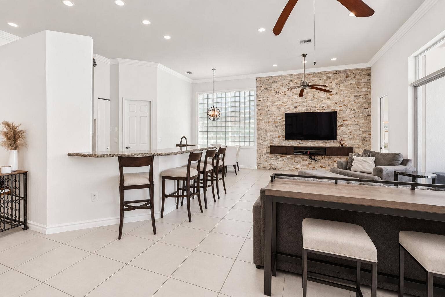 6718 Portside Drive, Boca Raton, FL 33496 Living Room 2