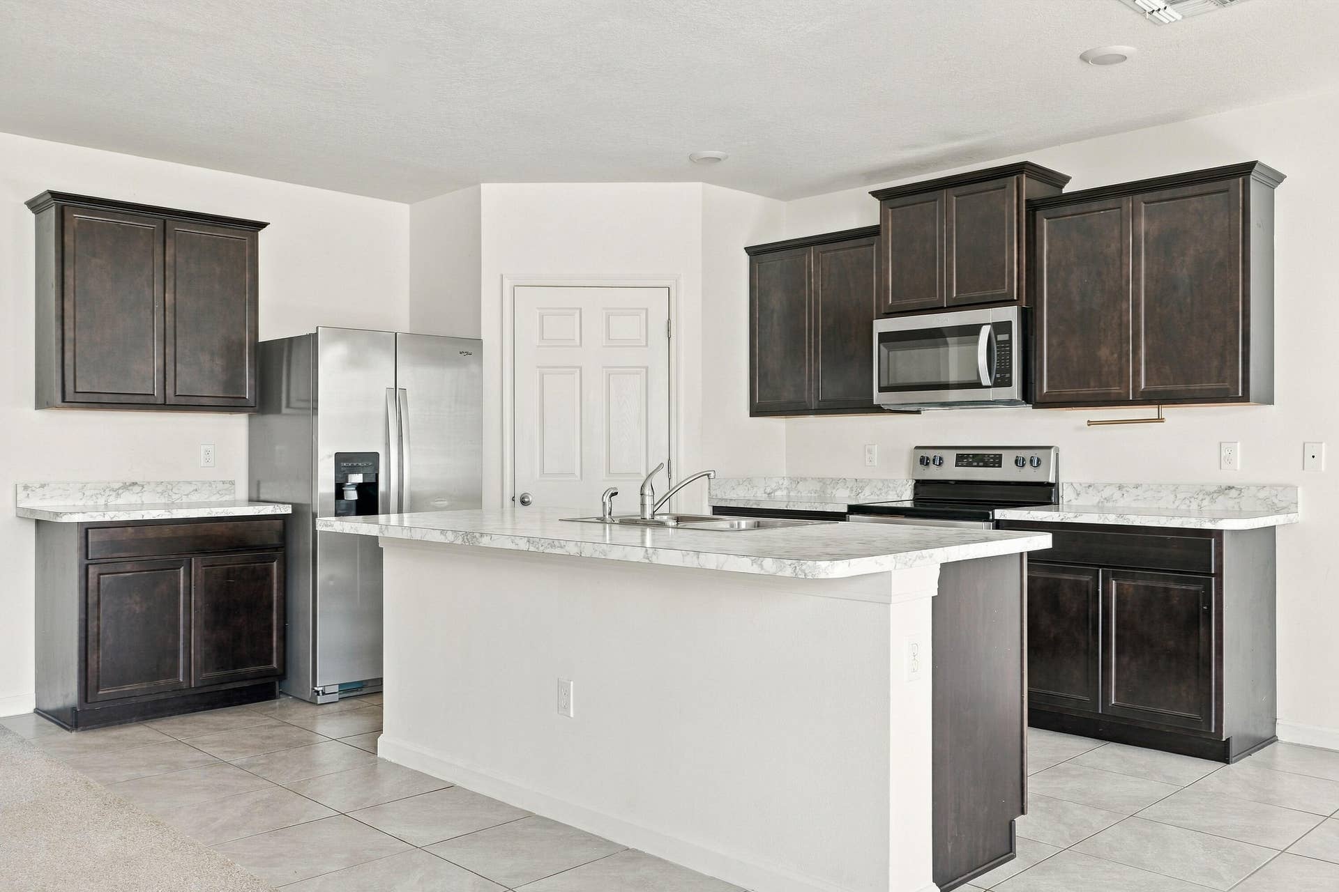 5305 Fantasy Drive, Fort Pierce, FL 34947 Kitchen