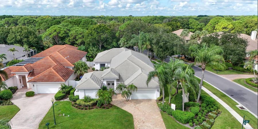 Property photo for 4002 SE Henley Lane, Stuart, FL