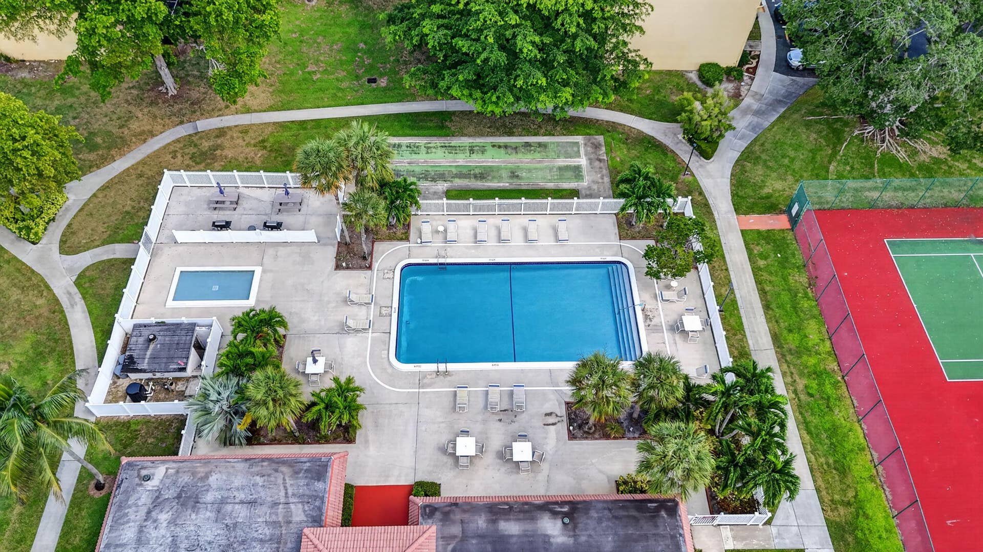 872 SW 9th Street Circle, #101, Boca Raton, FL 33486 47-web-or-mls-DJI_20261016021038_0950_D_