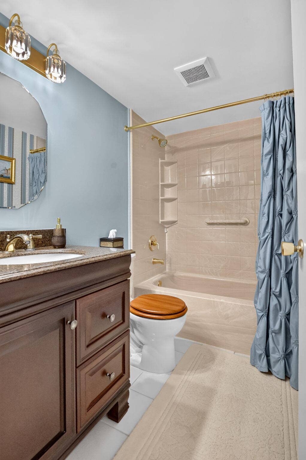 872 SW 9th Street Circle, #101, Boca Raton, FL 33486 20-web-or-mls-DSC_5331
