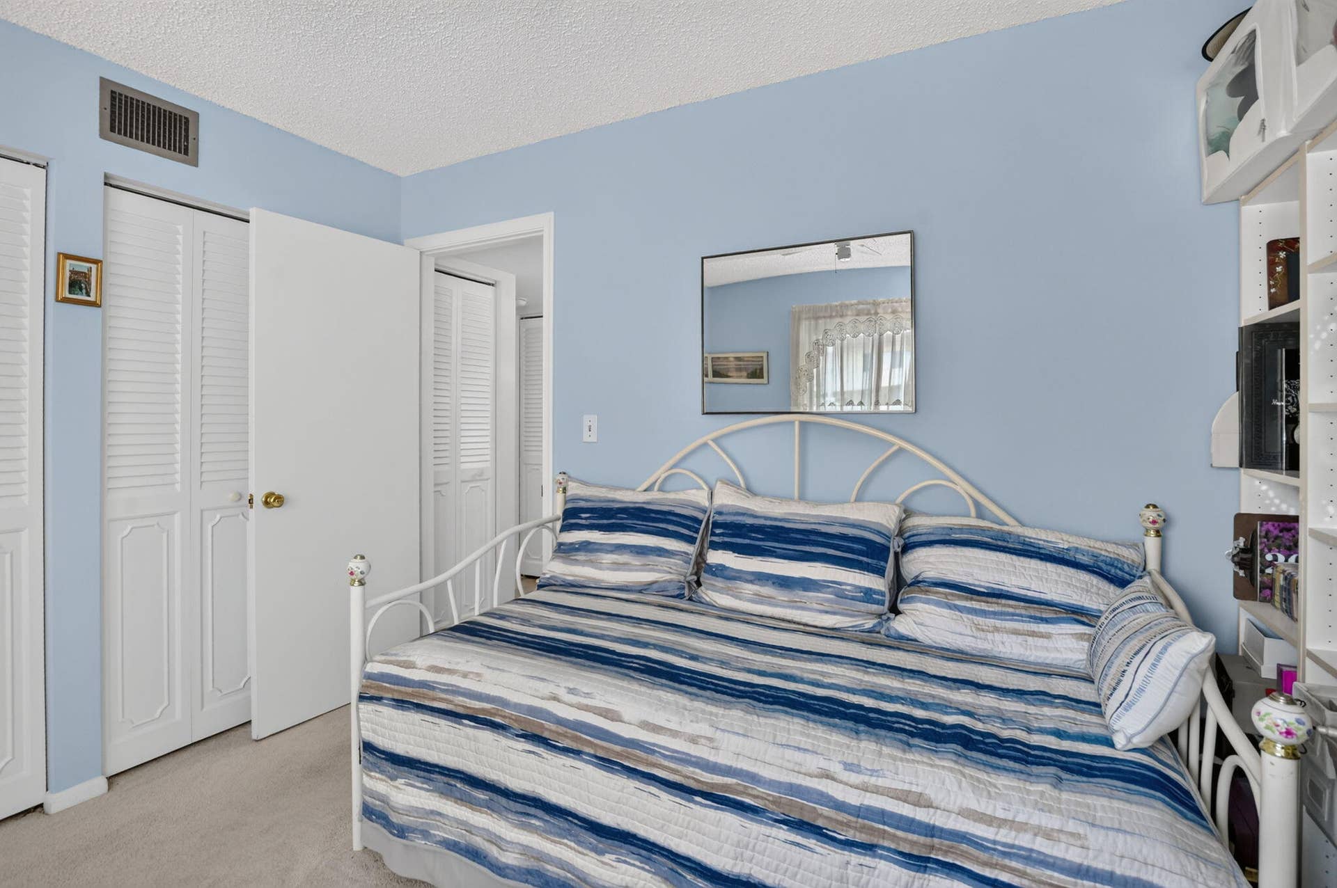 872 SW 9th Street Circle, #101, Boca Raton, FL 33486 18-web-or-mls-DSC_5319
