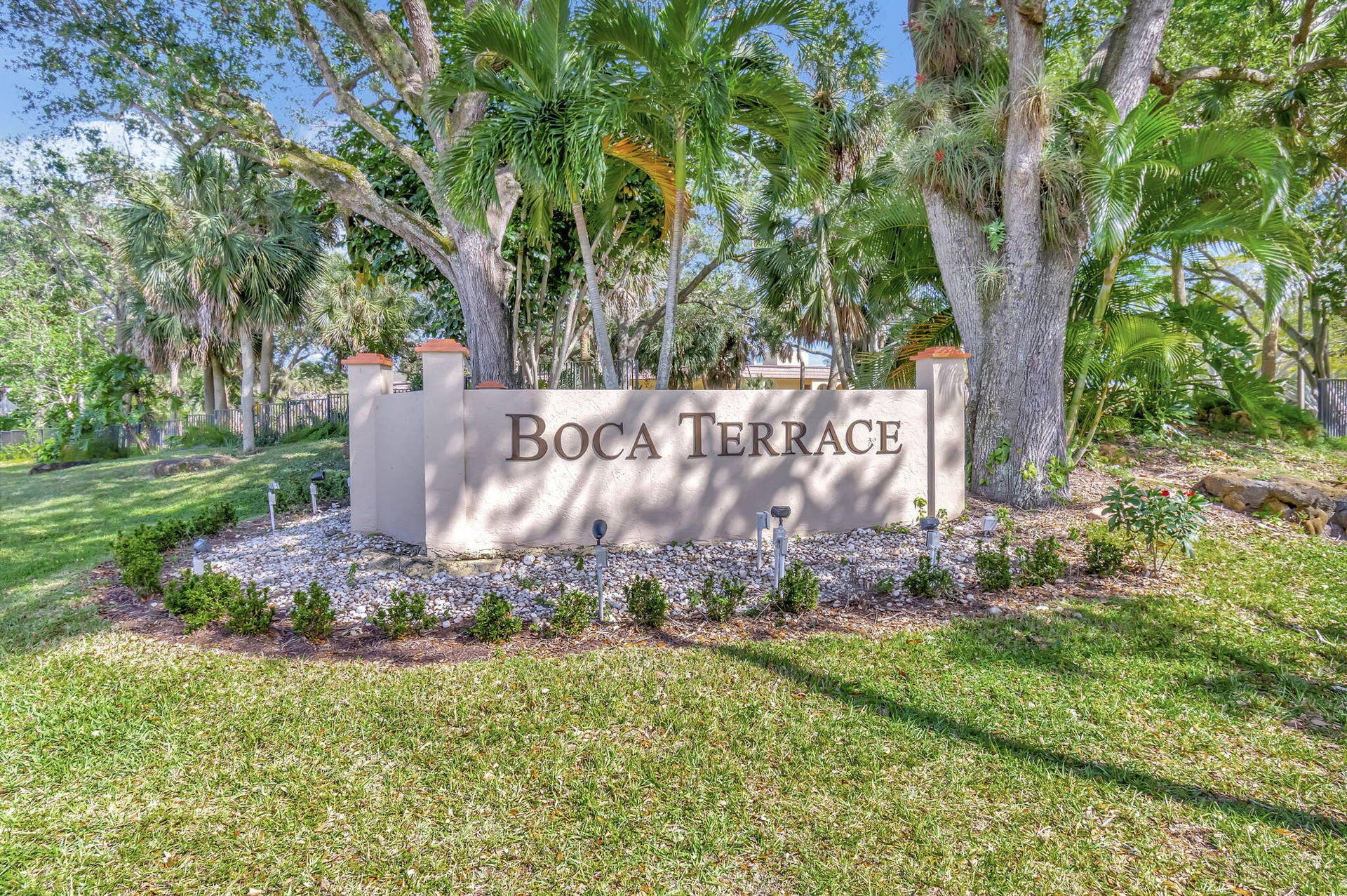 872 SW 9th Street Circle, #101, Boca Raton, FL 33486 64-web-or-mls-57-web-or-mls-DSC_3510