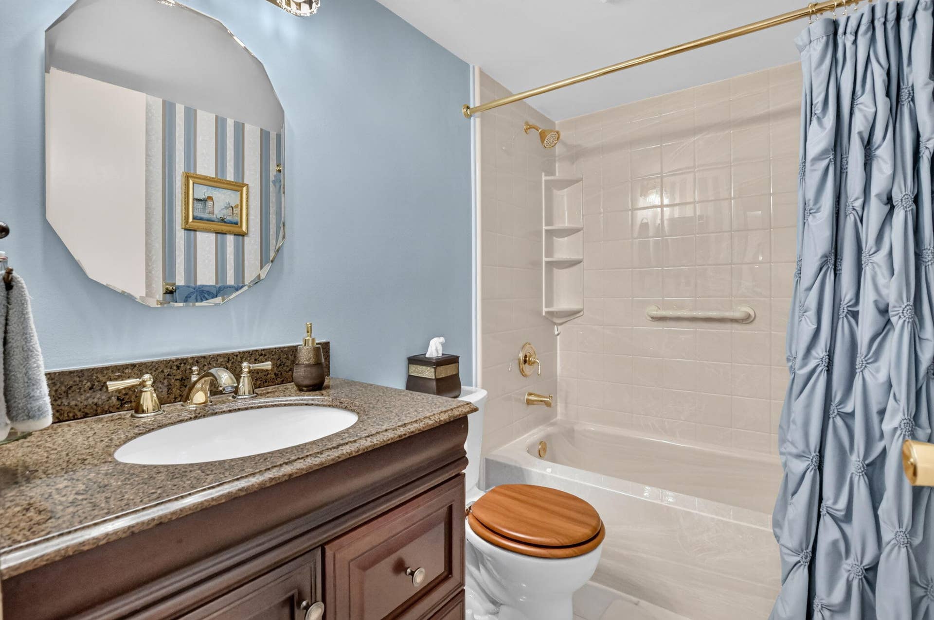 872 SW 9th Street Circle, #101, Boca Raton, FL 33486 19-web-or-mls-DSC_5324