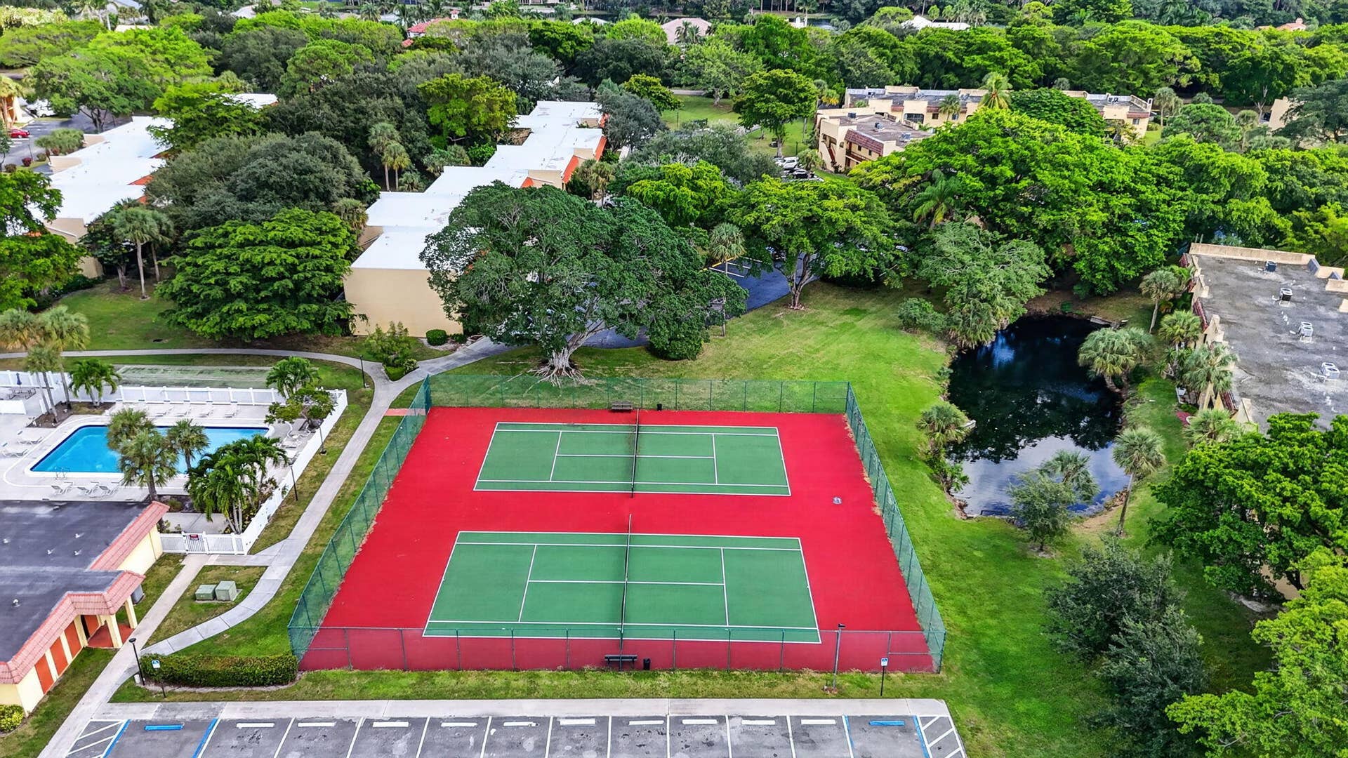 872 SW 9th Street Circle, #101, Boca Raton, FL 33486 45-web-or-mls-DJI_20261016021022_0940_D_