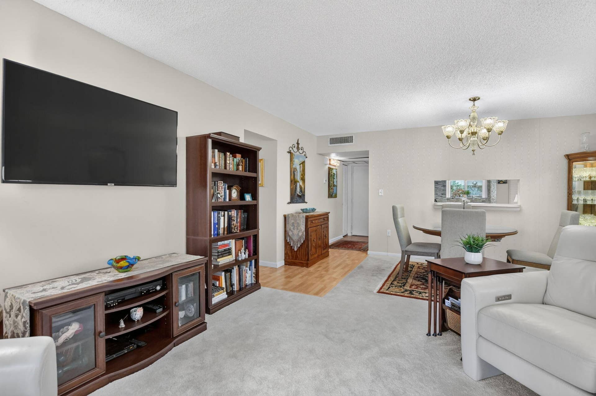 872 SW 9th Street Circle, #101, Boca Raton, FL 33486 14-web-or-mls-DSC_5259