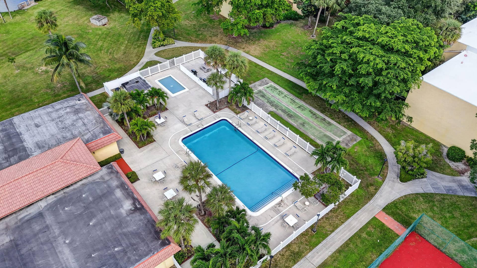 872 SW 9th Street Circle, #101, Boca Raton, FL 33486 49-web-or-mls-DJI_20261016021052_0960_D_
