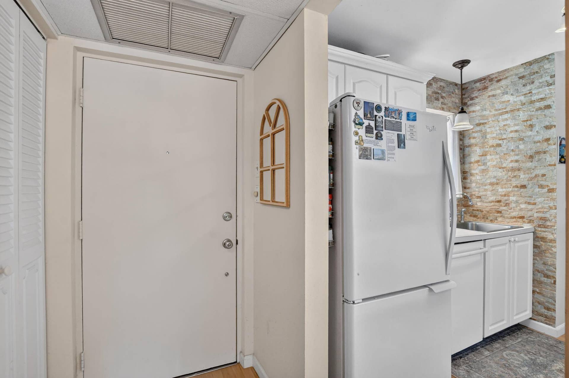 872 SW 9th Street Circle, #101, Boca Raton, FL 33486 4-web-or-mls-DSC_5204