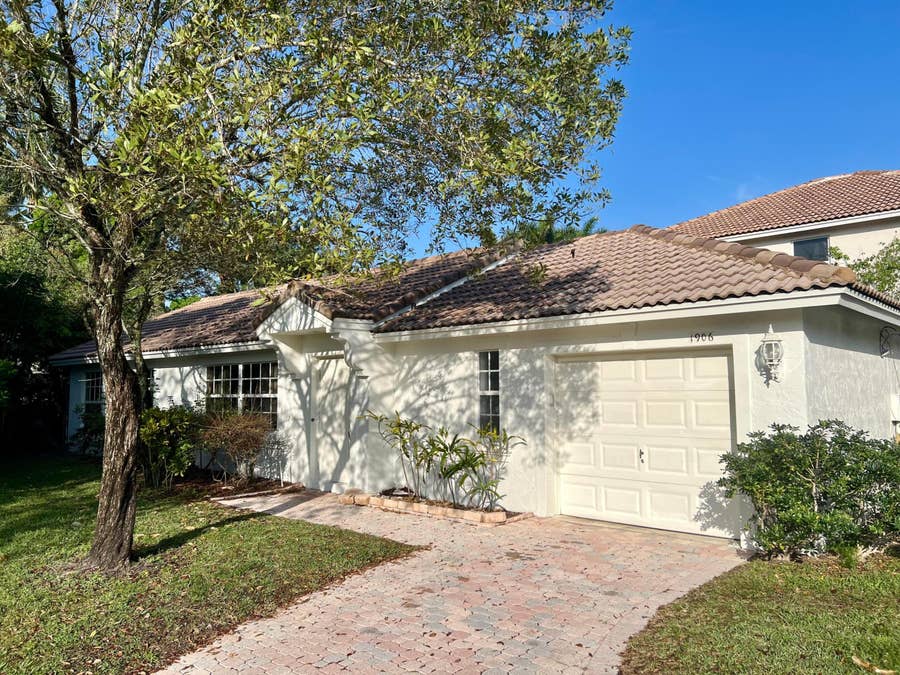 Property photo for 1906 Capeside Circle, Wellington, FL