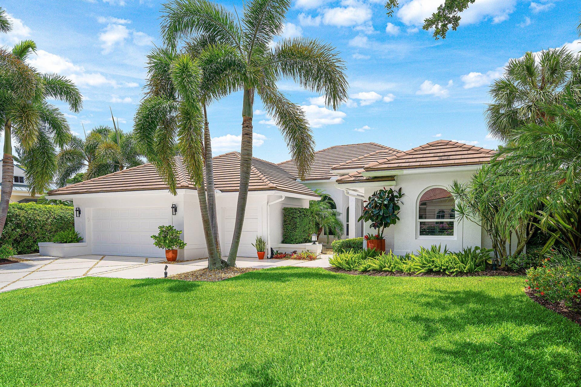 003-151SotaDrive-Jupiter-FL-33458-SMALL