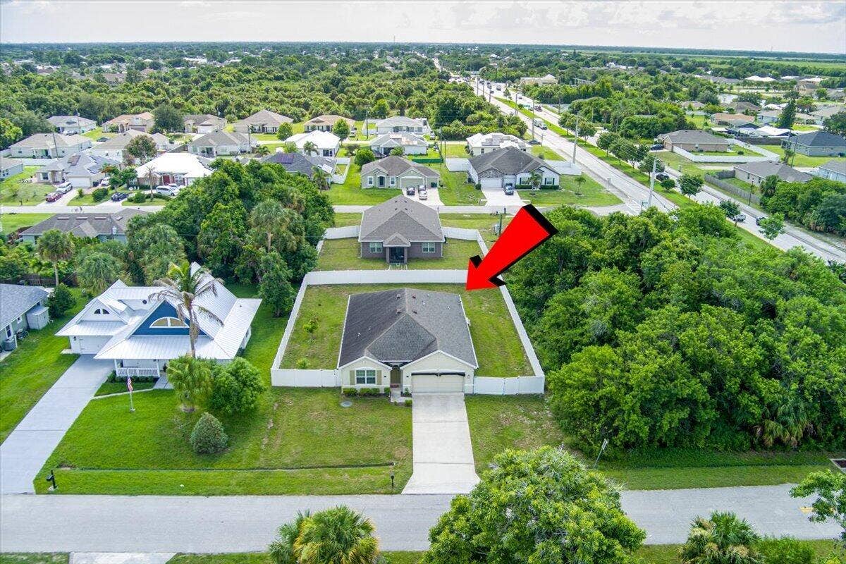 4589 SW Uleta Street, Port St Lucie, FL 34953 Aerial