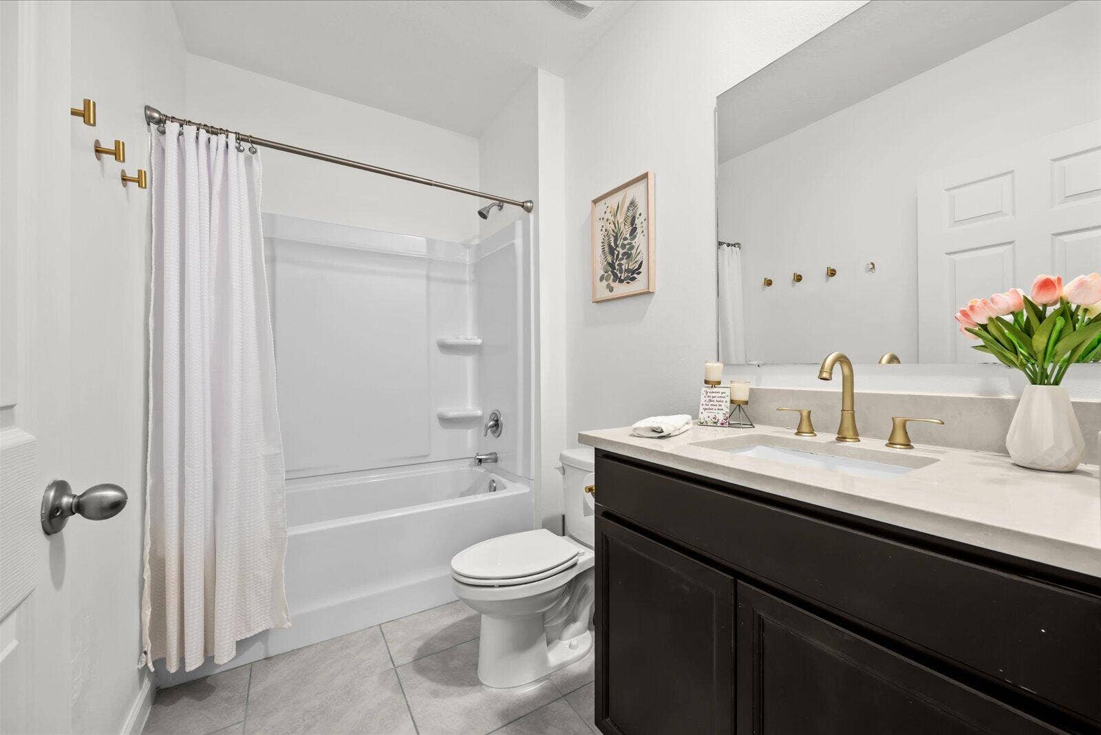 4589 SW Uleta Street, Port St Lucie, FL 34953 Bathroom 2