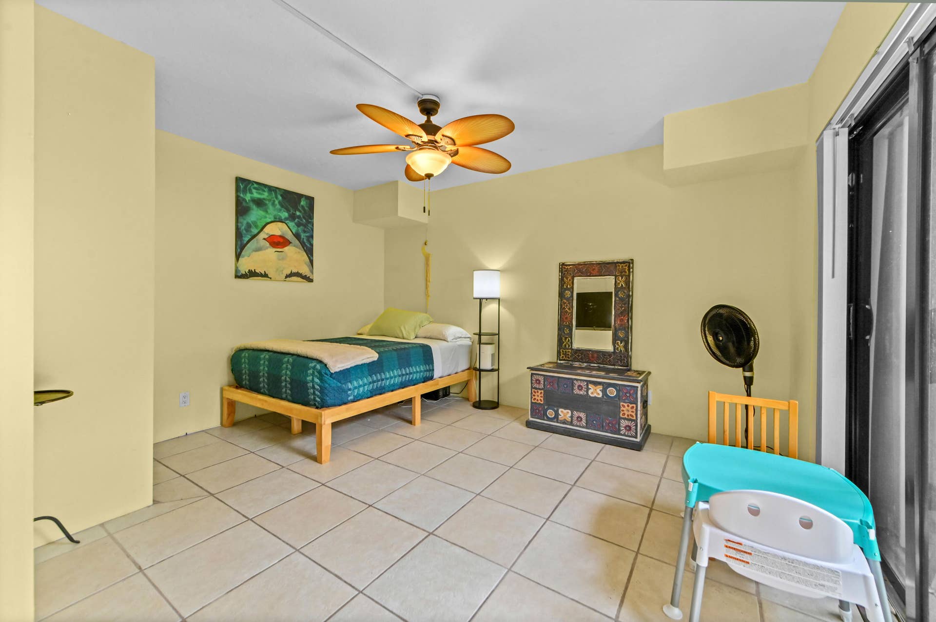 824 Springdale Circle, Palm Springs, FL 33461 16 Bedroom 01