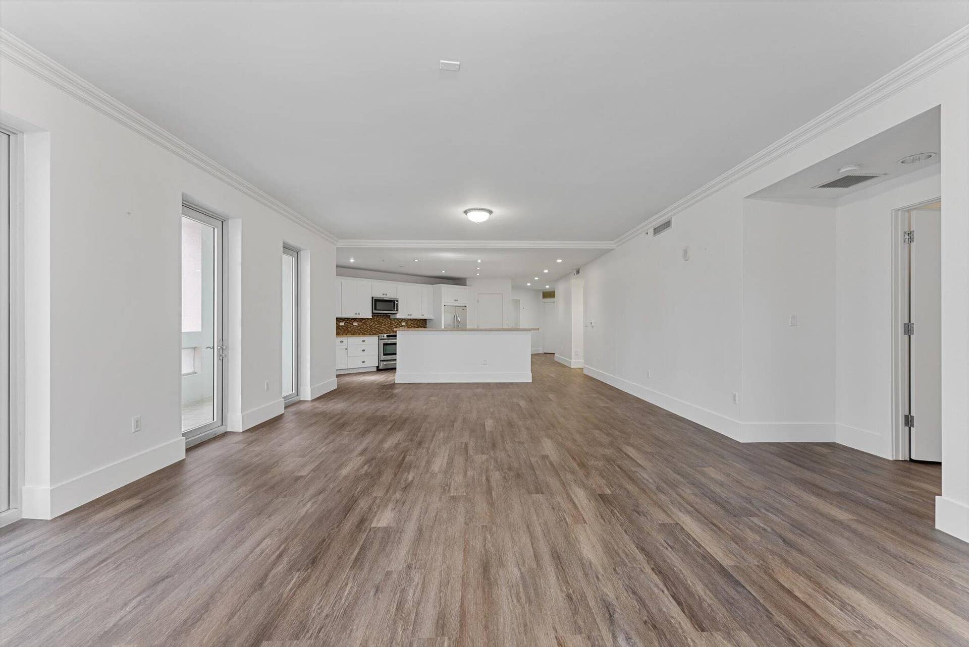 455 E PALMETTO PARK Road, #6E, Boca Raton, FL 33432 17-1-17