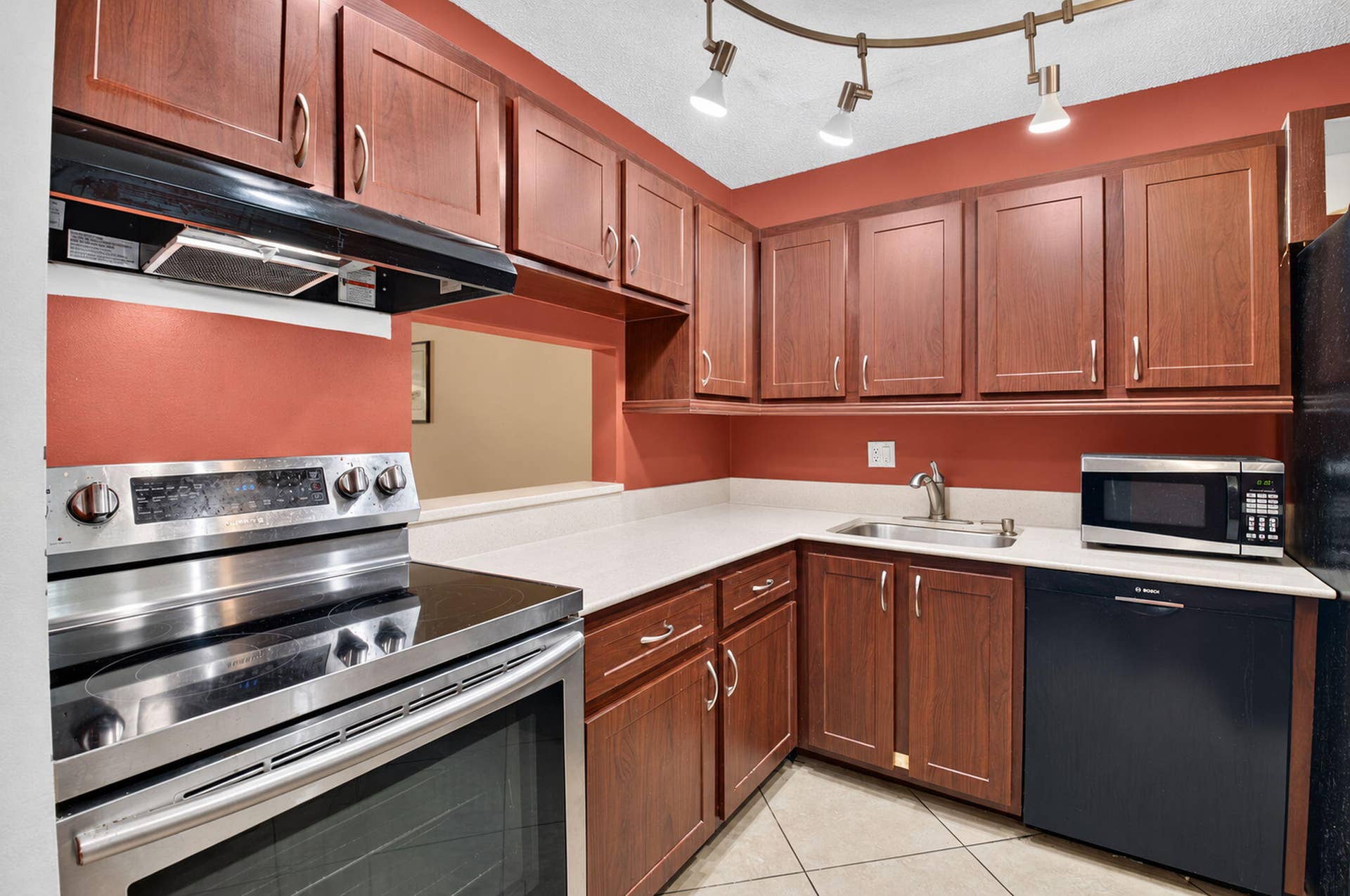 2700 CASITA Way W, #102, Delray Beach, FL 33445 17-web-or-mls-DSC_8229