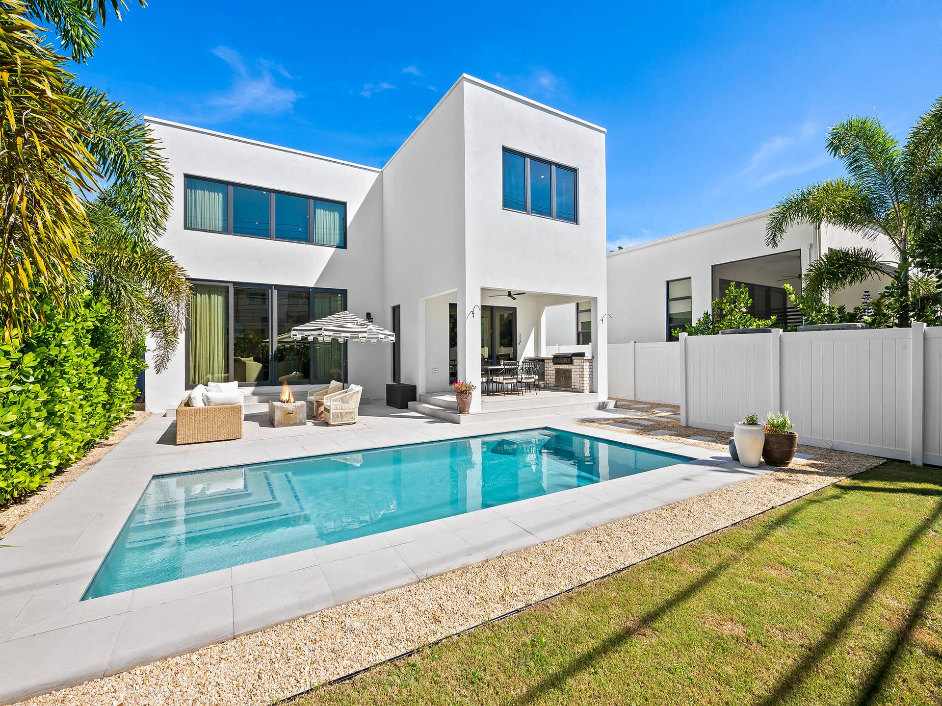 1317 NE 17th Avenue, Fort Lauderdale, FL 33304 DSC_5831