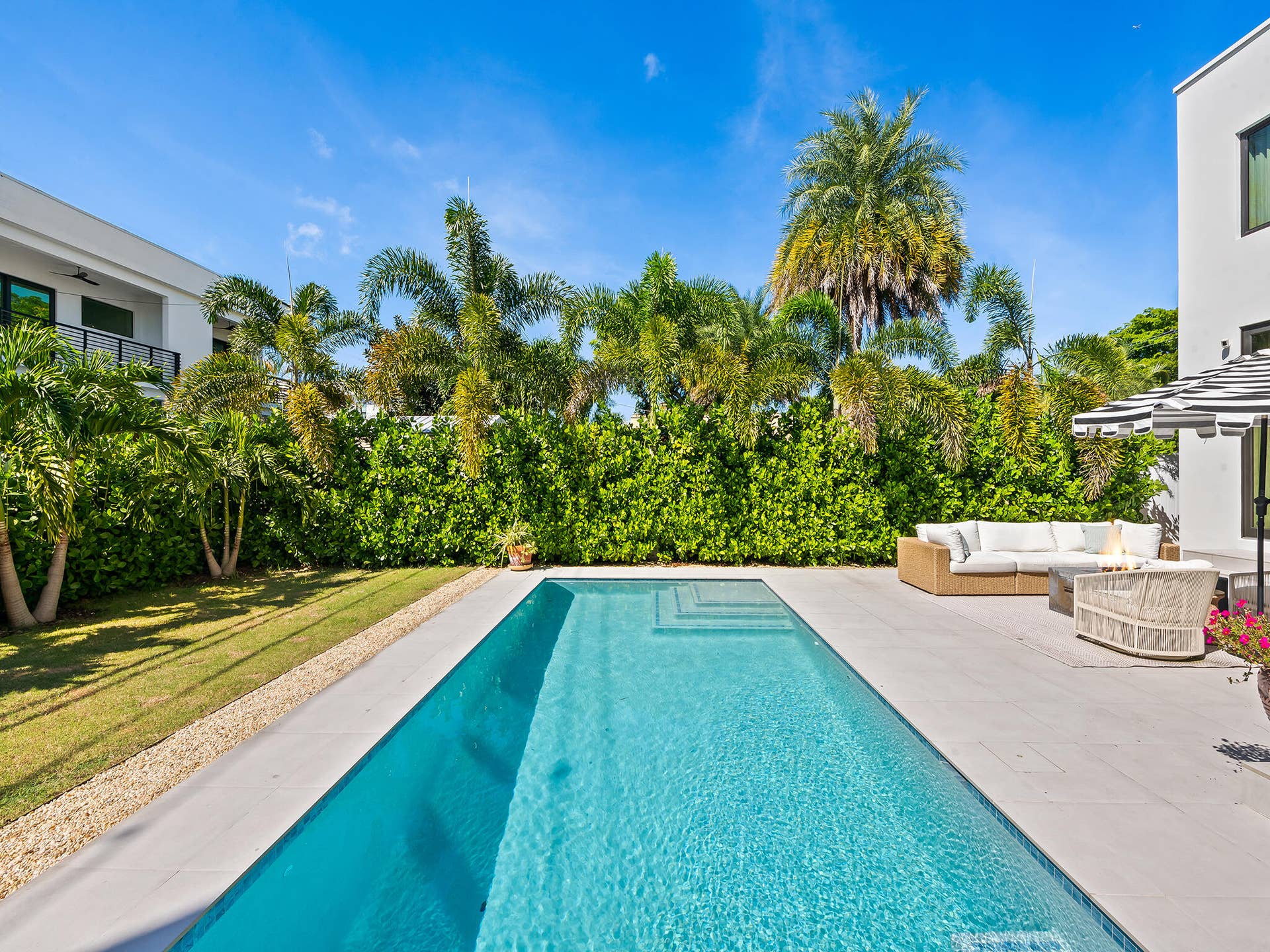 1317 NE 17th Avenue, Fort Lauderdale, FL 33304 DSC_5804