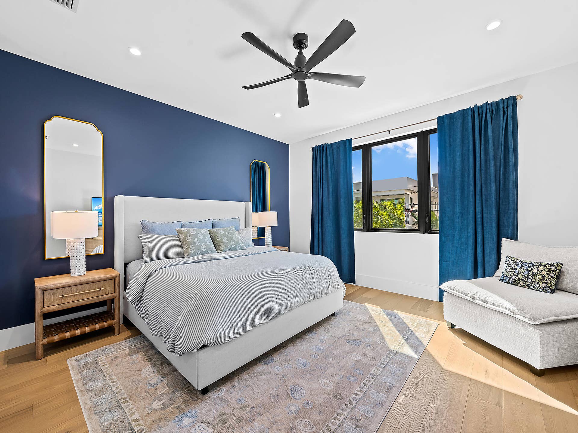 1317 NE 17th Avenue, Fort Lauderdale, FL 33304 DSC_5896
