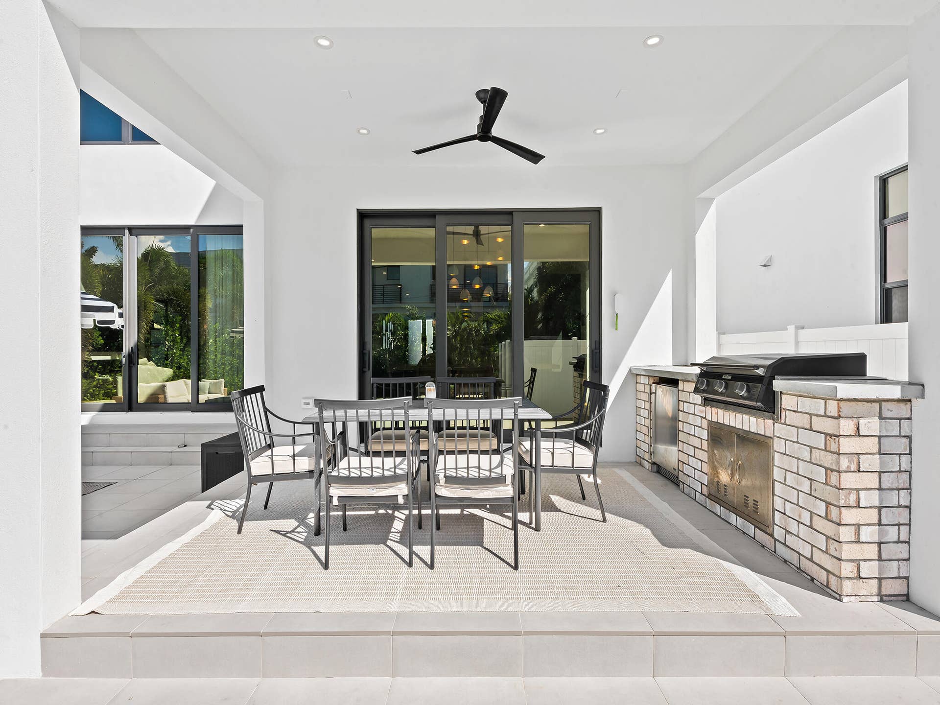 1317 NE 17th Avenue, Fort Lauderdale, FL 33304 DSC_5811
