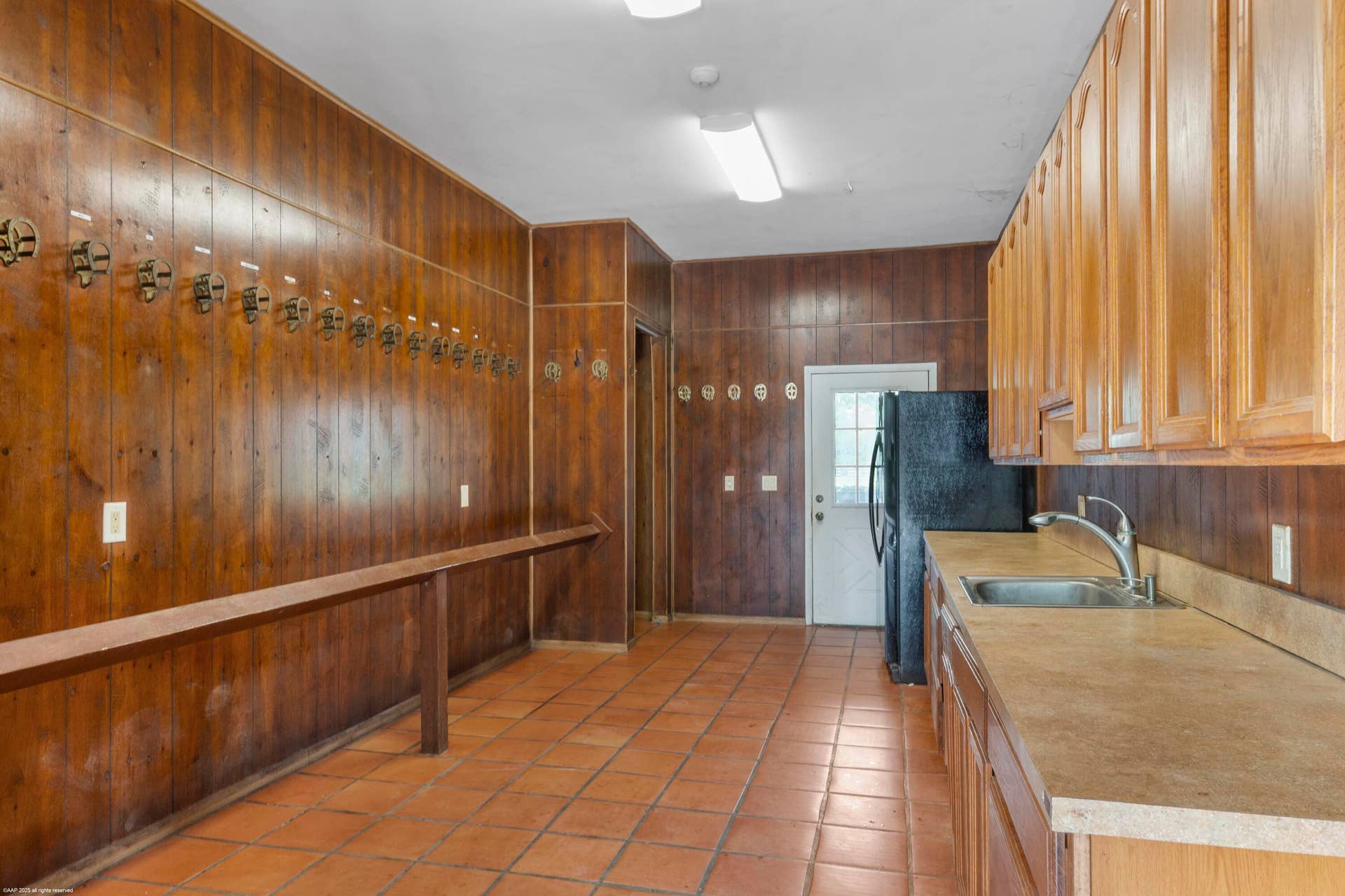 5110 S Shore Boulevard, Wellington, FL 33449 Tack room 2