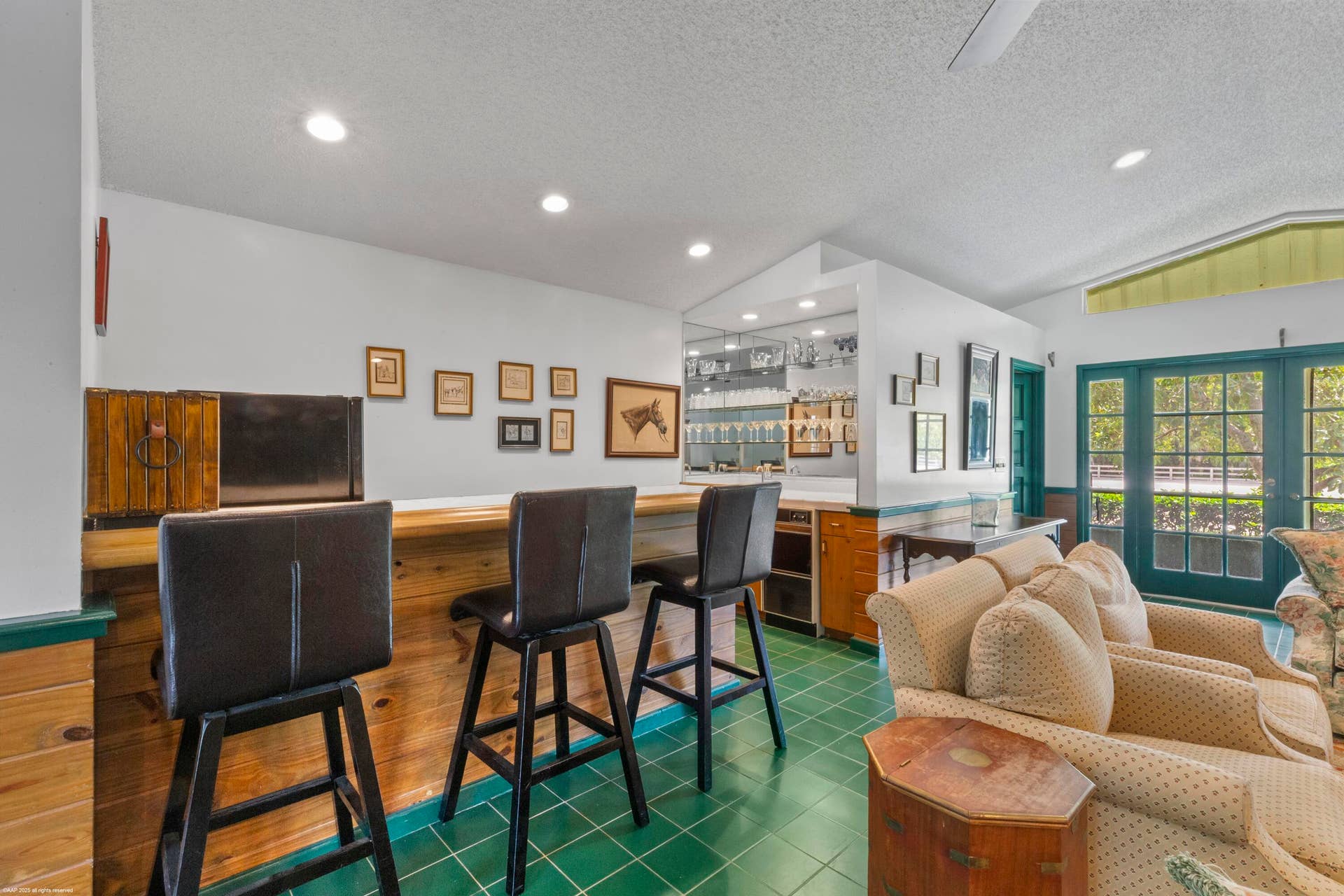 5110 S Shore Boulevard, Wellington, FL 33449 Owners Lounge