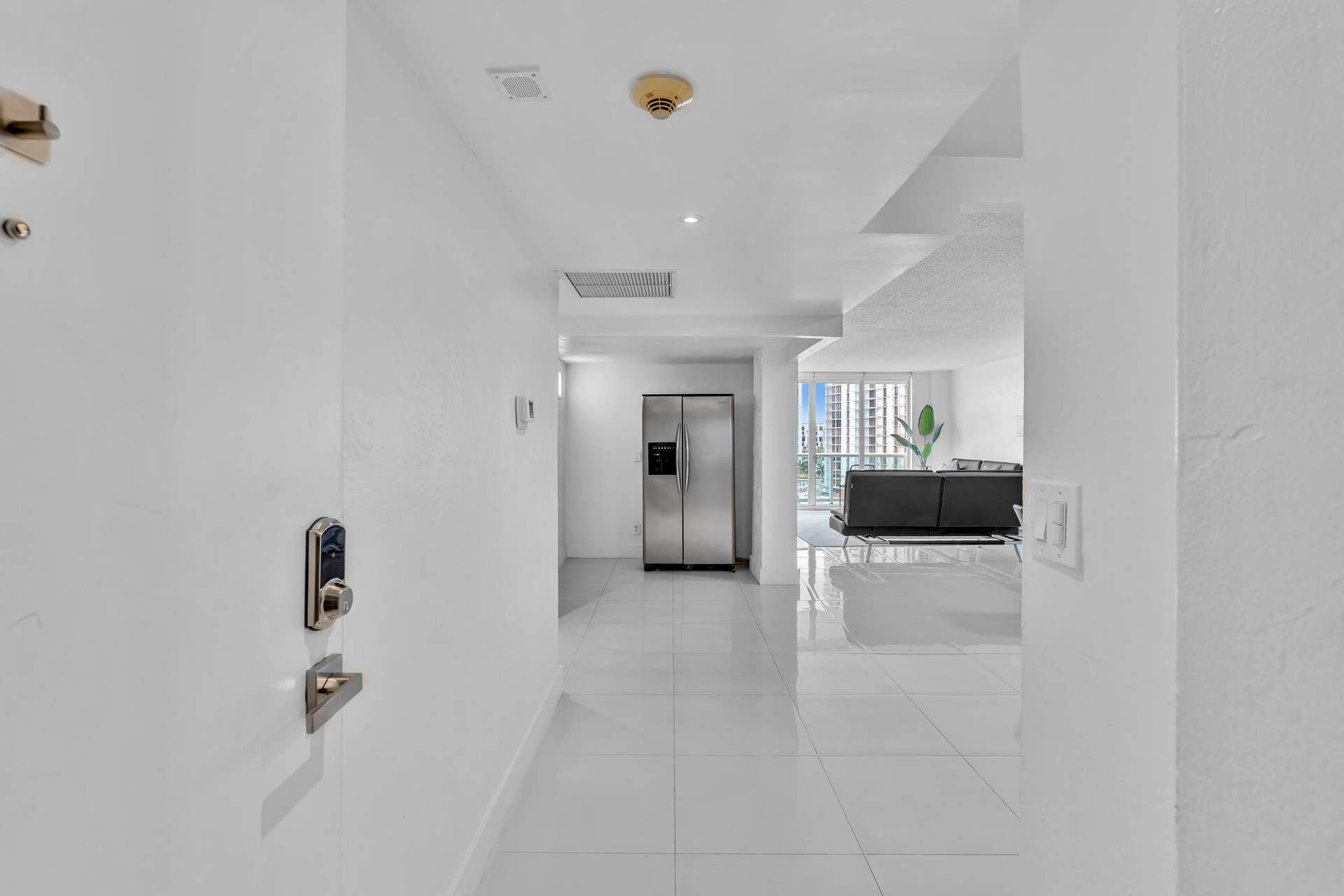 19390 COLLINS Avenue, #1007, Sunny Isles Beach, Sunny Isles Beach, FL 33160 FPP00411