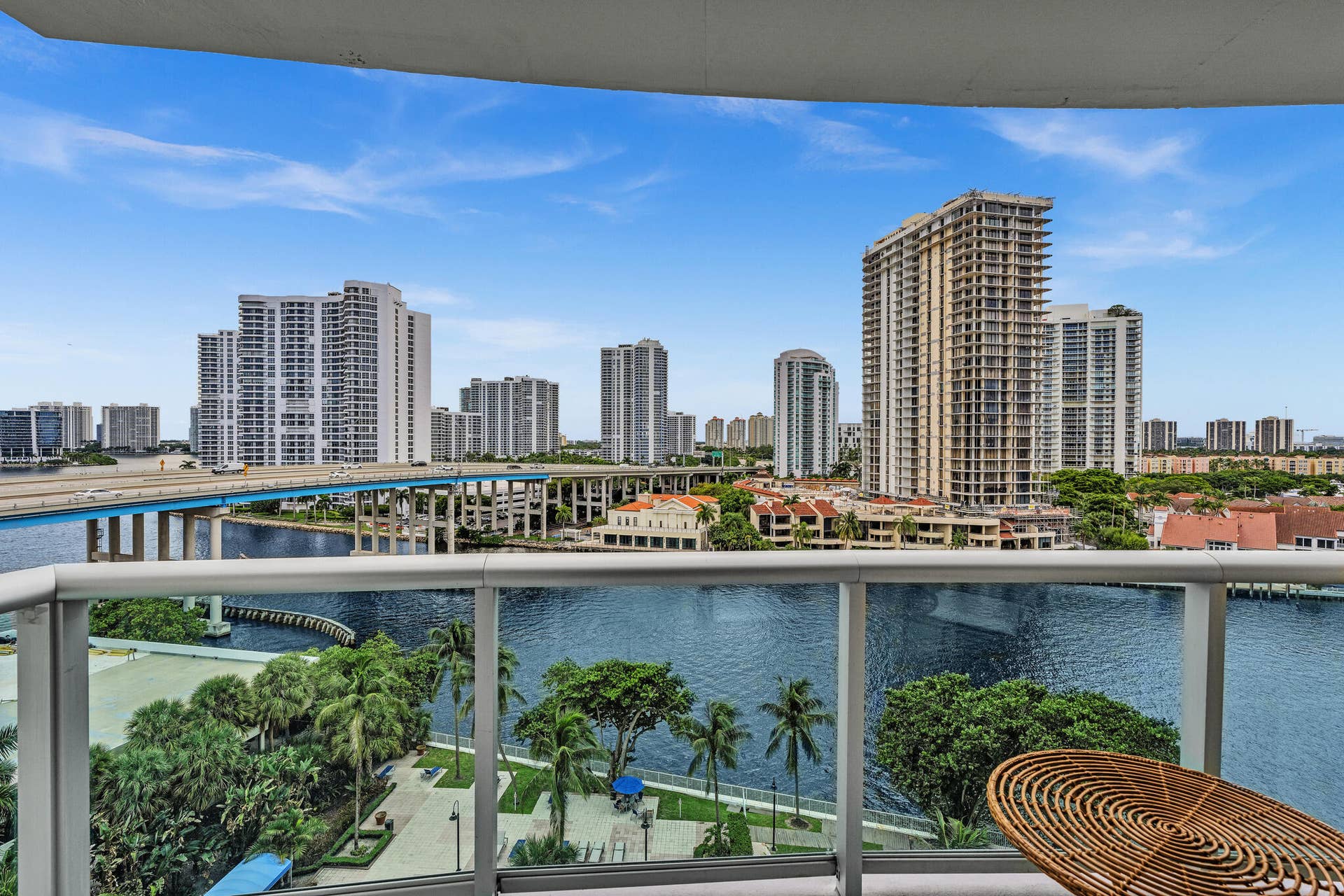 19390 COLLINS Avenue, #1007, Sunny Isles Beach, Sunny Isles Beach, FL 33160 FPP00486