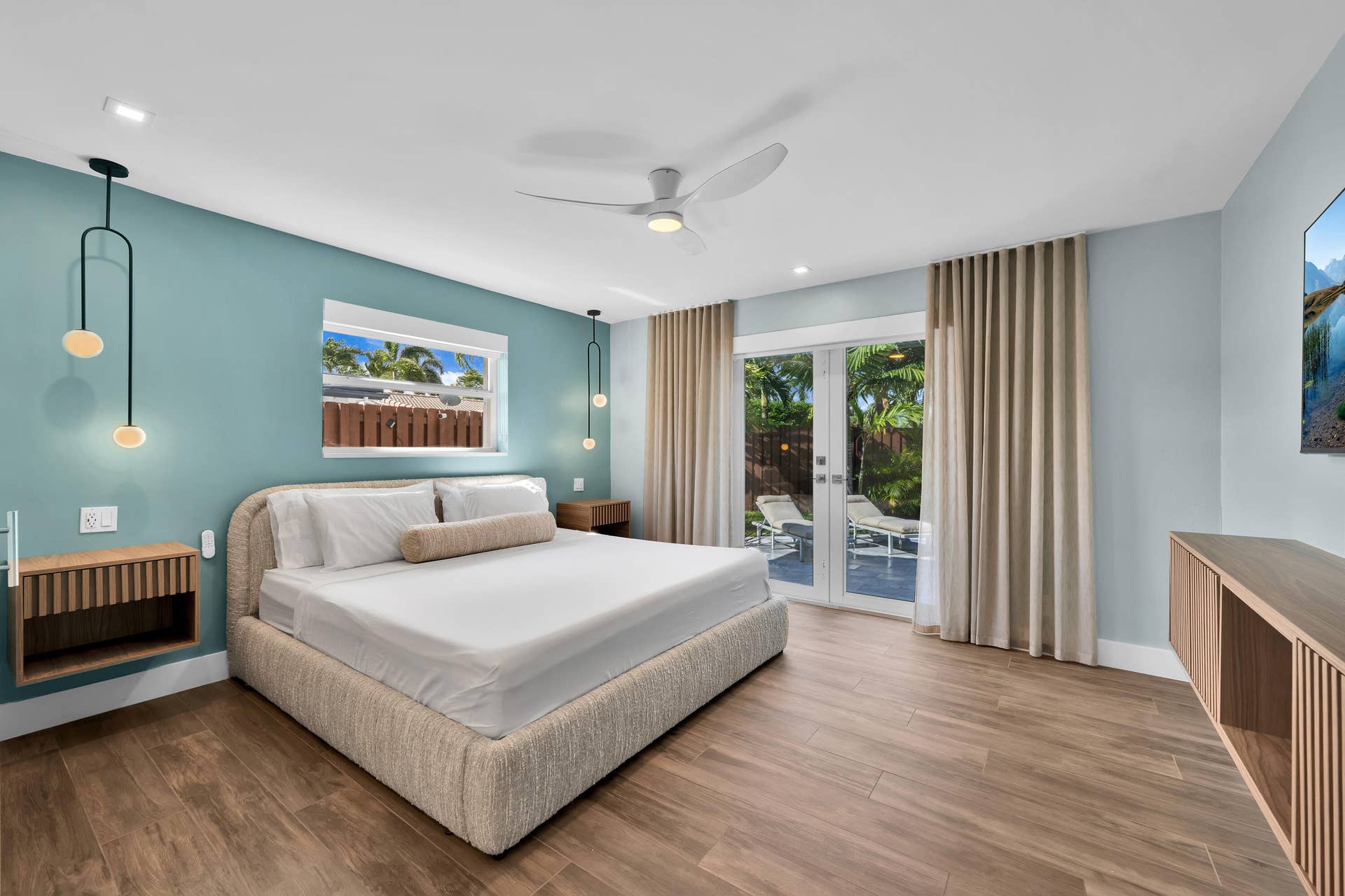 1011 SE 2ND Avenue, Pompano Beach, FL 33060 1011 SE 2nd Ave Pompano Beach 00026