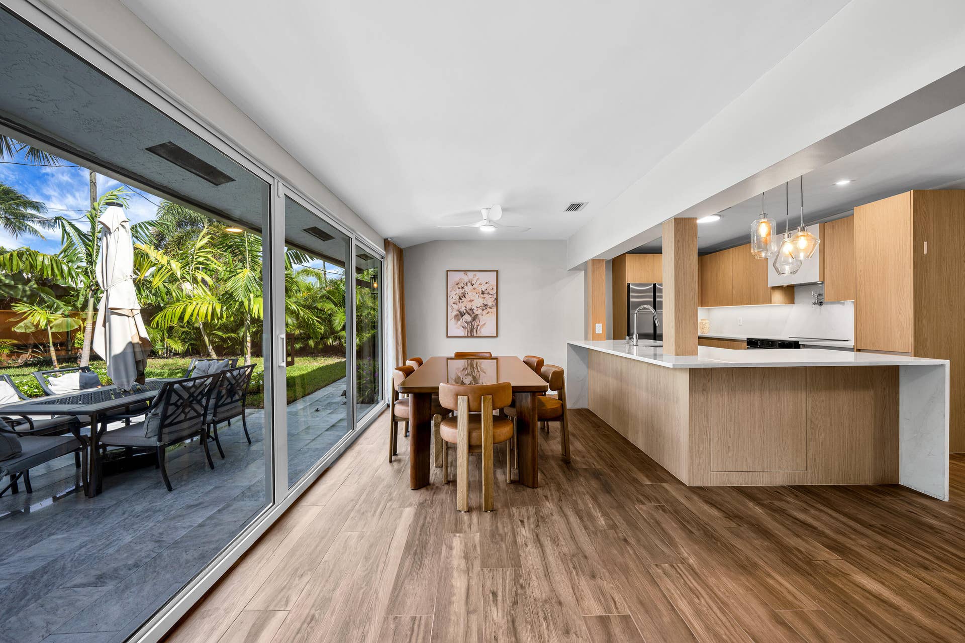 1011 SE 2ND Avenue, Pompano Beach, FL 33060 1011 SE 2nd Ave Pompano Beach 00020