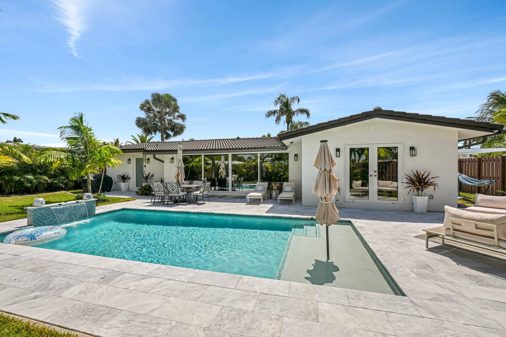 1011 SE 2ND Avenue, Pompano Beach, FL 33060 1011 SE 2nd Ave Pompano Beach 00021_1