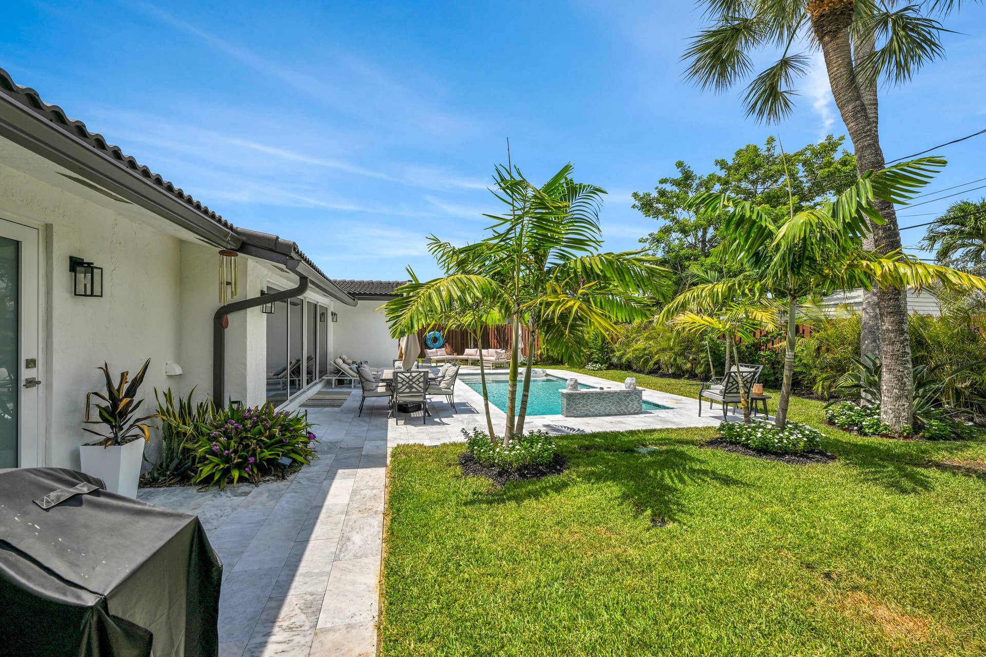 1011 SE 2ND Avenue, Pompano Beach, FL 33060 1011 SE 2nd Ave Pompano Beach 00024_1