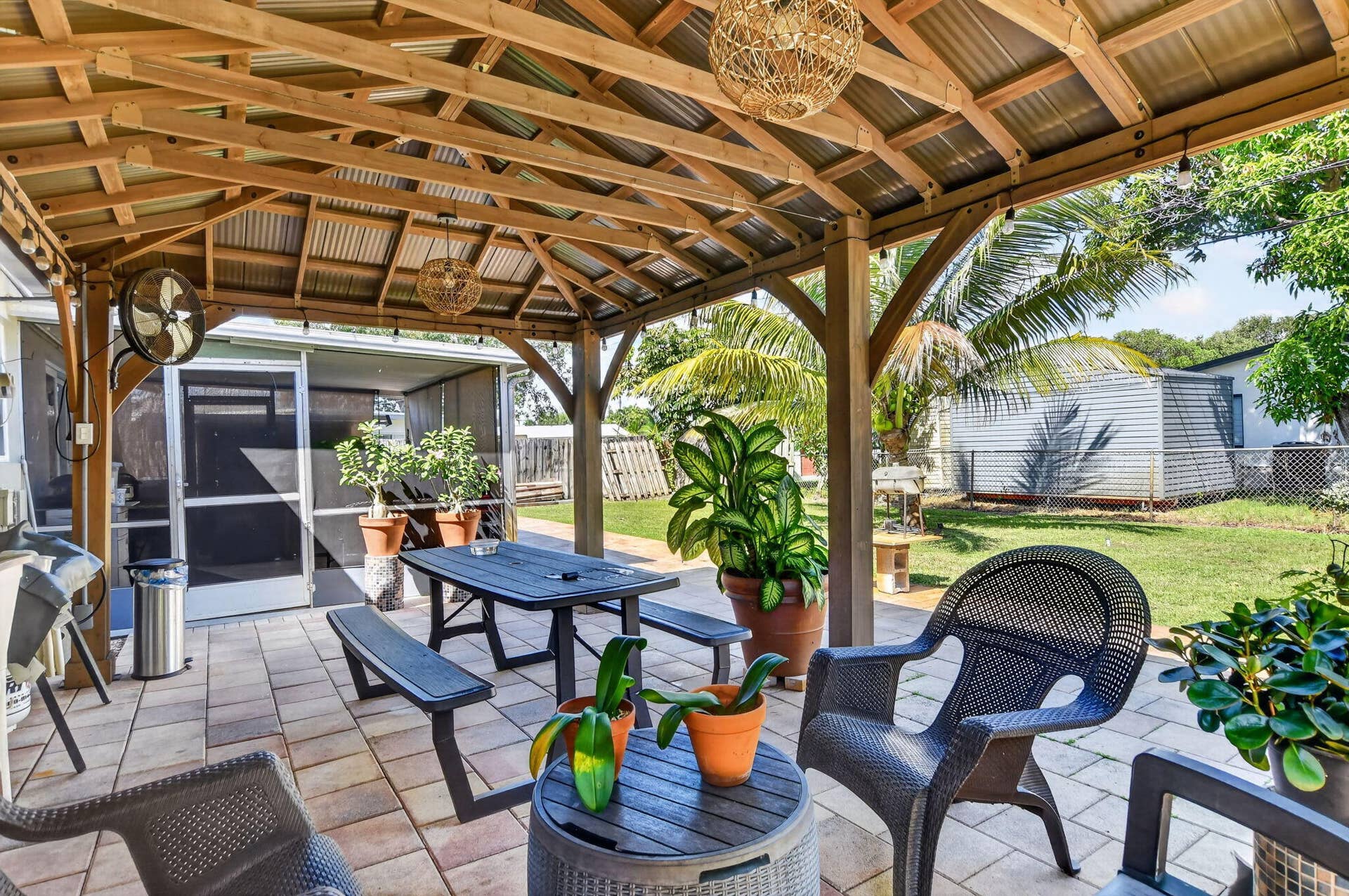 103 SW 14th Street, Deerfield Beach, FL 33441 30-web-or-mls-DSC_4959