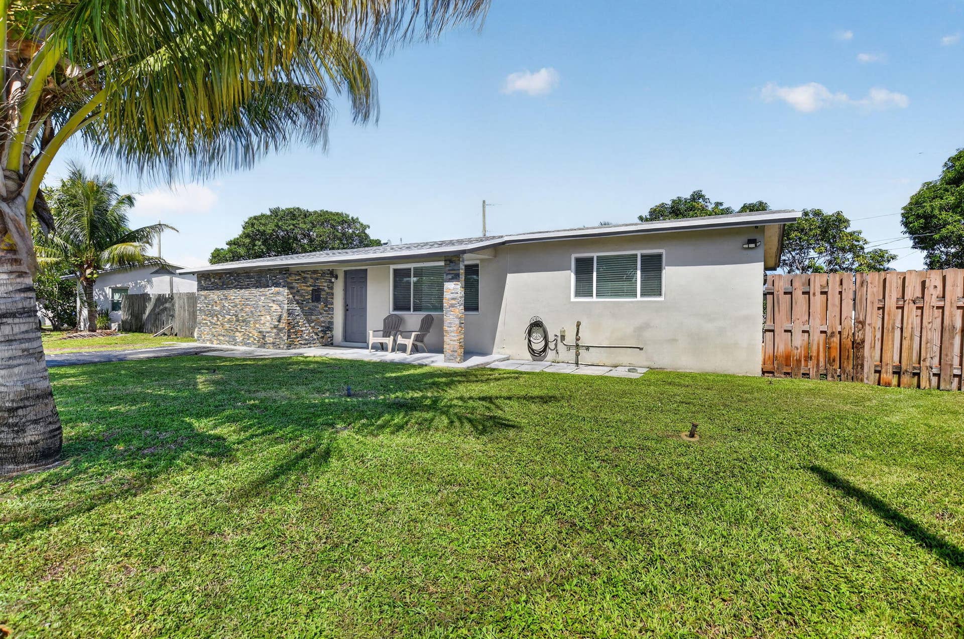 103 SW 14th Street, Deerfield Beach, FL 33441 2-web-or-mls-DSC_5014