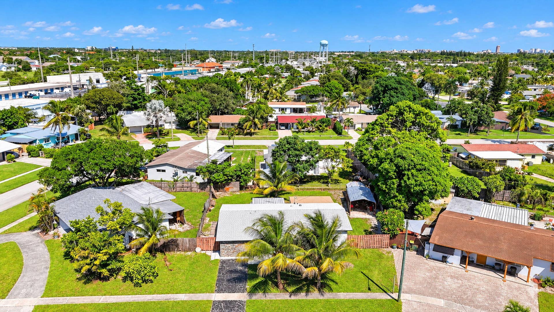 103 SW 14th Street, Deerfield Beach, FL 33441 41-web-or-mls-DJI_20261015003052_0855_D_