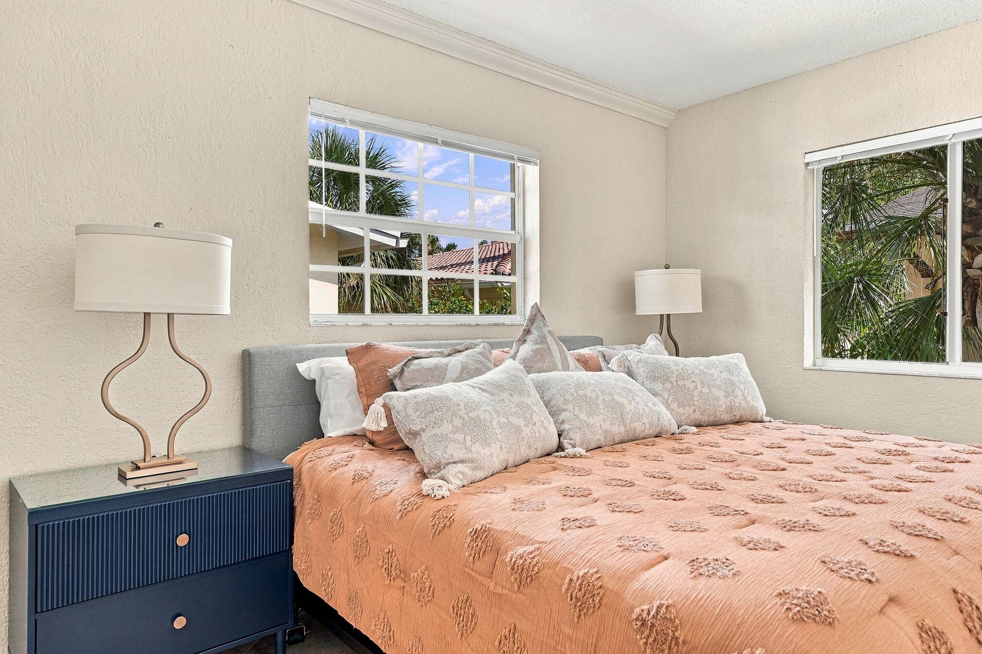 2660 NE 8TH Avenue, #219, Wilton Manors, FL 33334 18_dsc07623