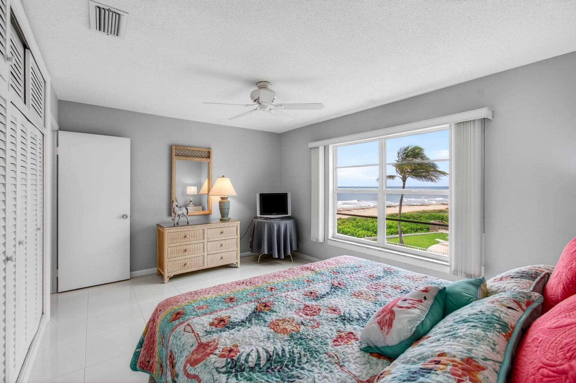 2701 S Ocean Boulevard, #21, Highland Beach, FL 33487 58-web-or-mls-DSC_9795(1)