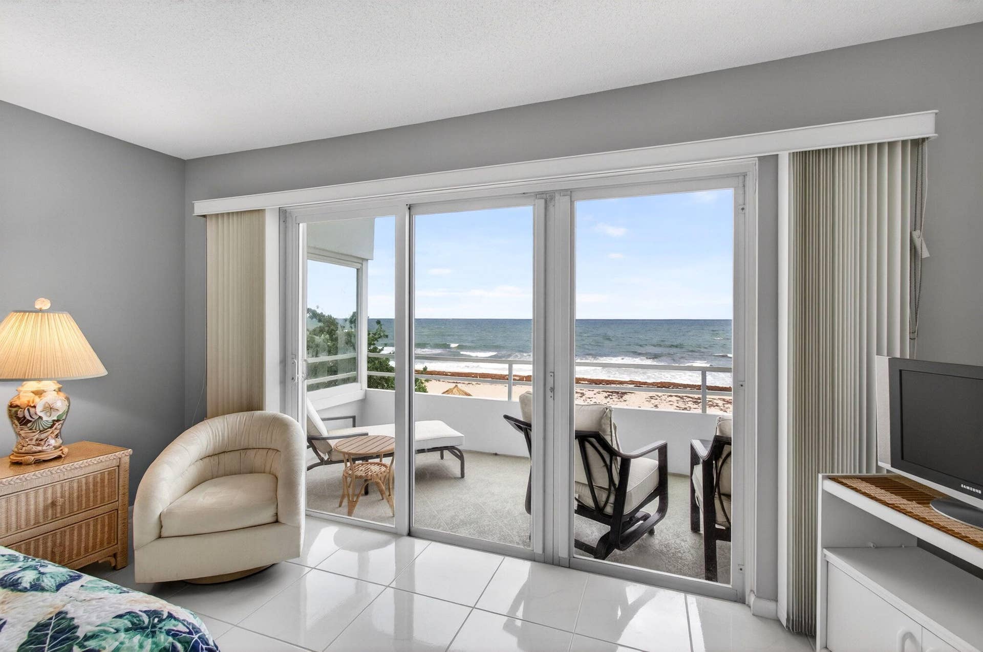 2701 S Ocean Boulevard, #21, Highland Beach, FL 33487 70-web-or-mls-DSC_9420(1)