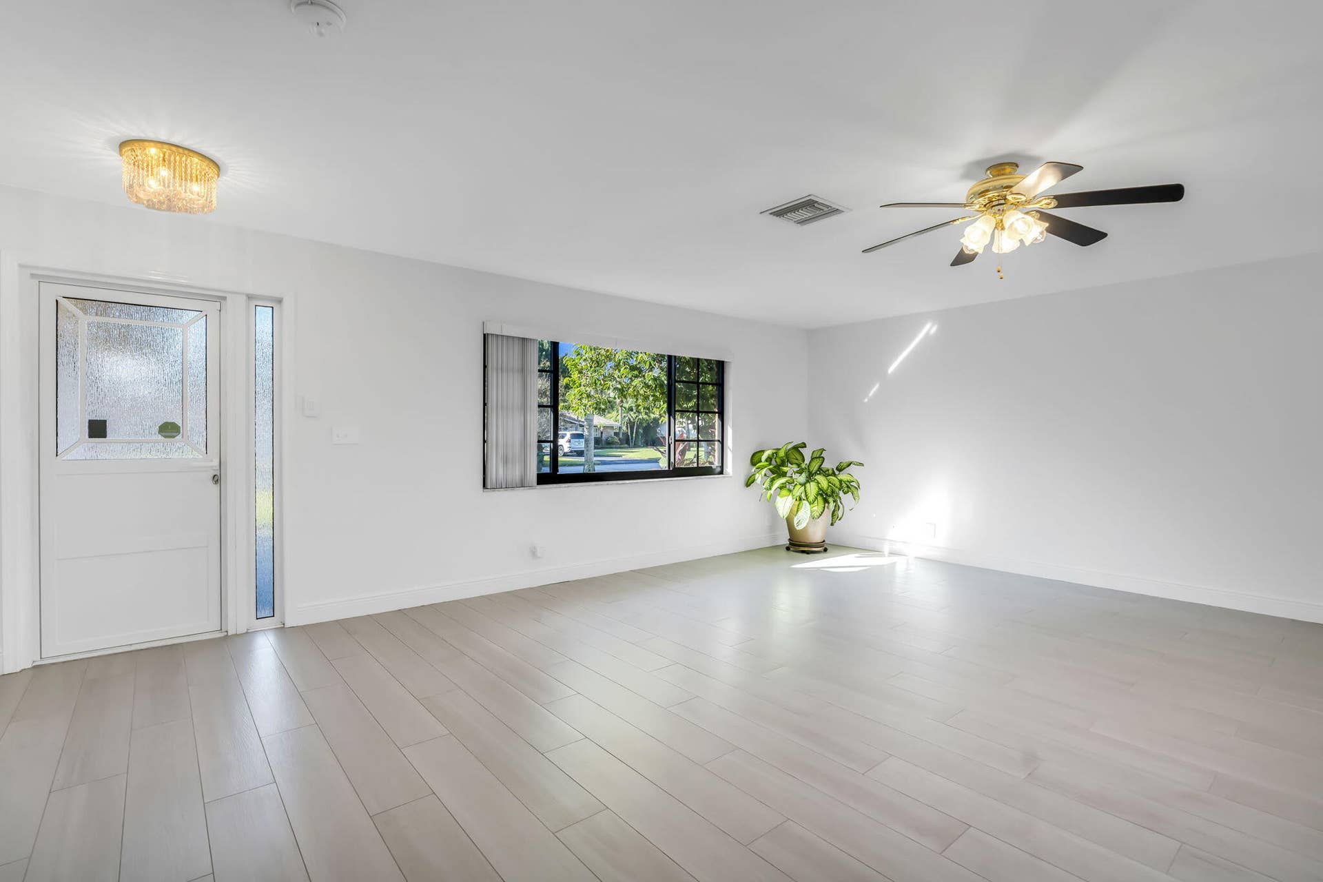 9067 NW 21ST Court, Coral Springs, Coral Springs, FL 33071 10-web-or-mls-008