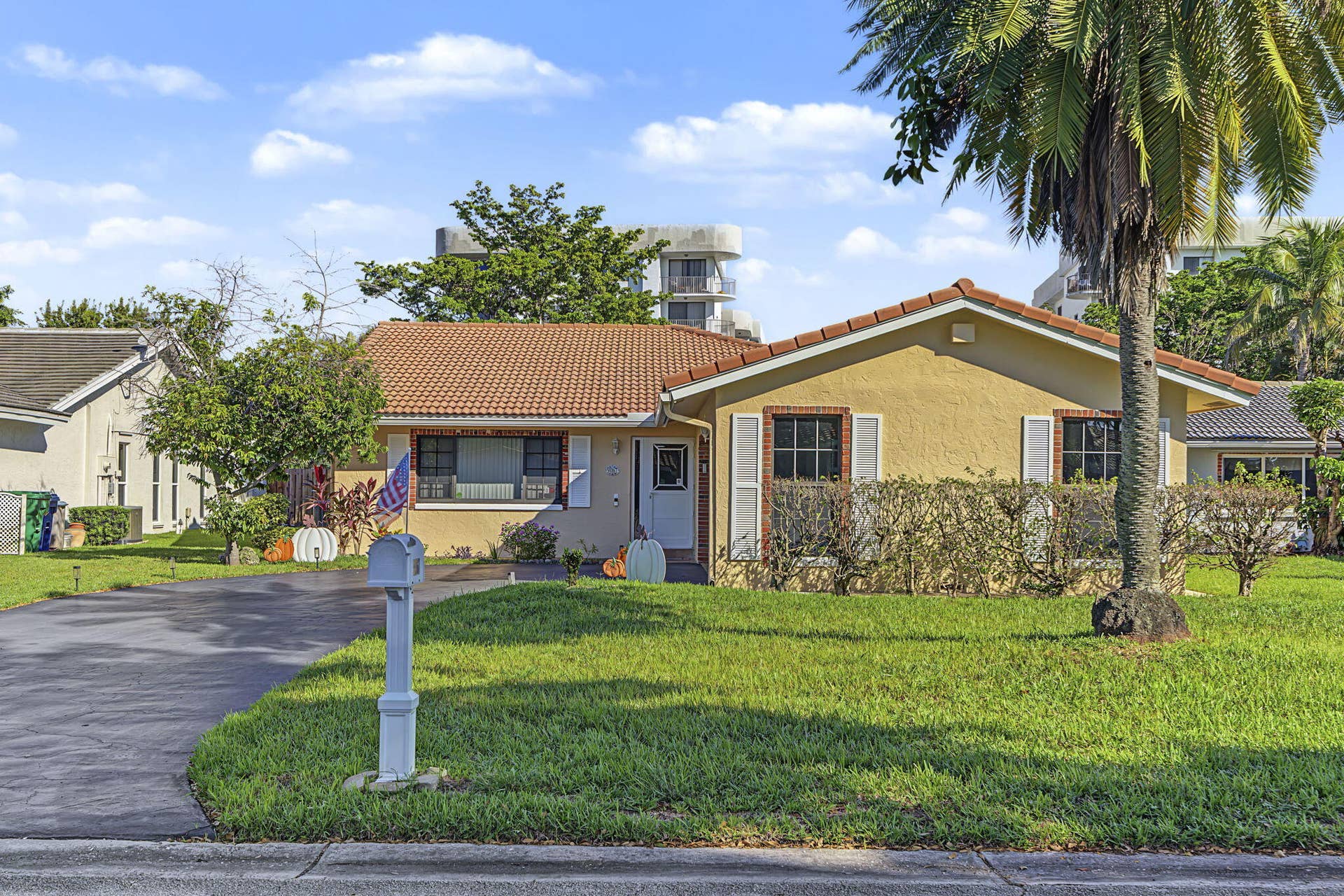 9067 NW 21ST Court, Coral Springs, Coral Springs, FL 33071 54-web-or-mls-048