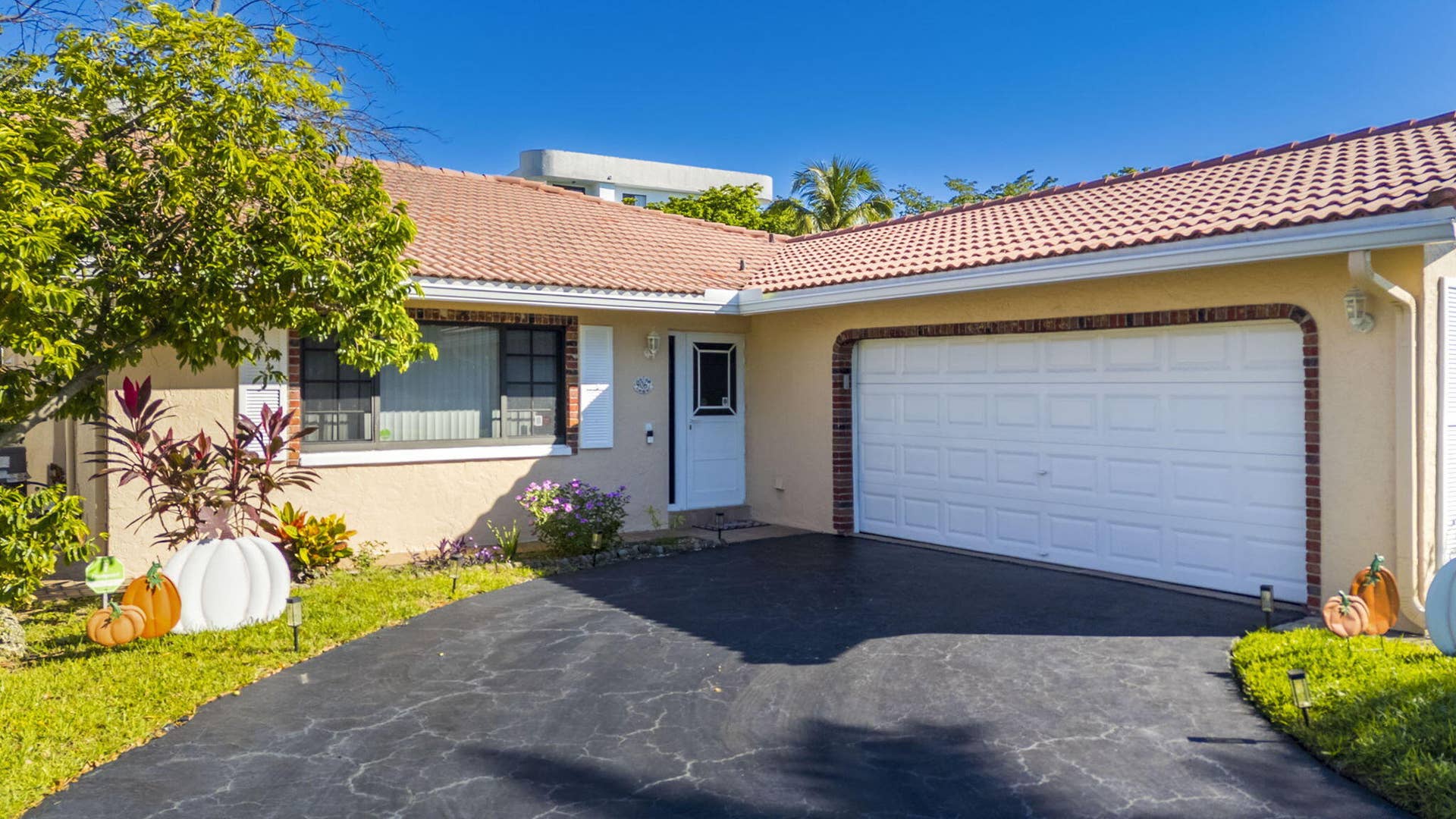 9067 NW 21ST Court, Coral Springs, Coral Springs, FL 33071 55-web-or-mls-049
