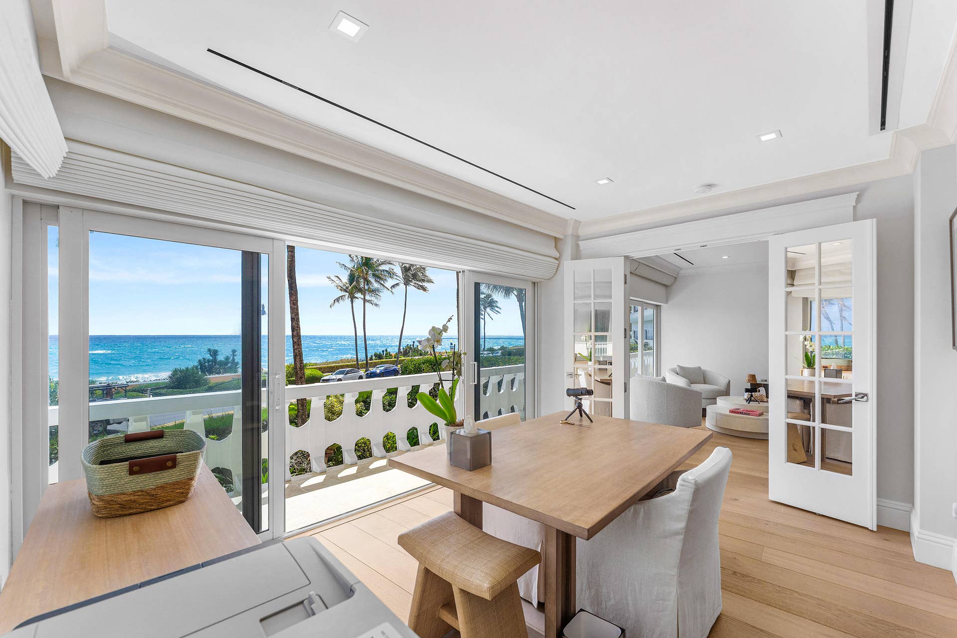 300 S Ocean Boulevard, #2D, Palm Beach, FL 33480 027-300SouthOceanBoulevard-2D-PalmBeach-