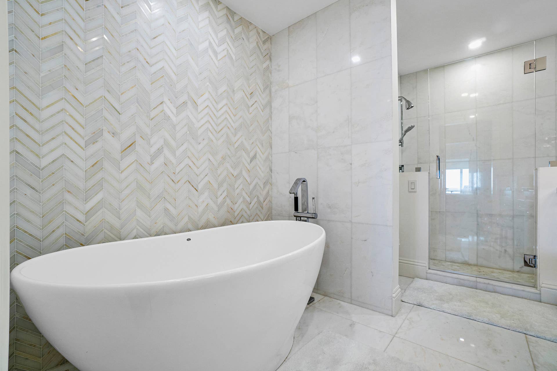 300 S Ocean Boulevard, #2D, Palm Beach, FL 33480 020-300SOceanBlvd-PalmBeach-FL-full