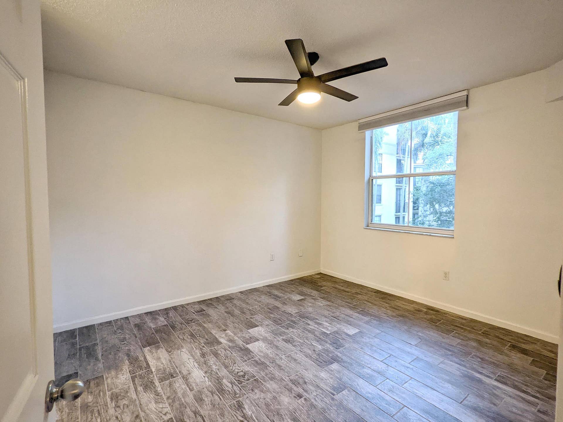 630 S SAPODILLA Avenue, #308, West Palm Beach, FL 33401 12 Second Master Empty (1)