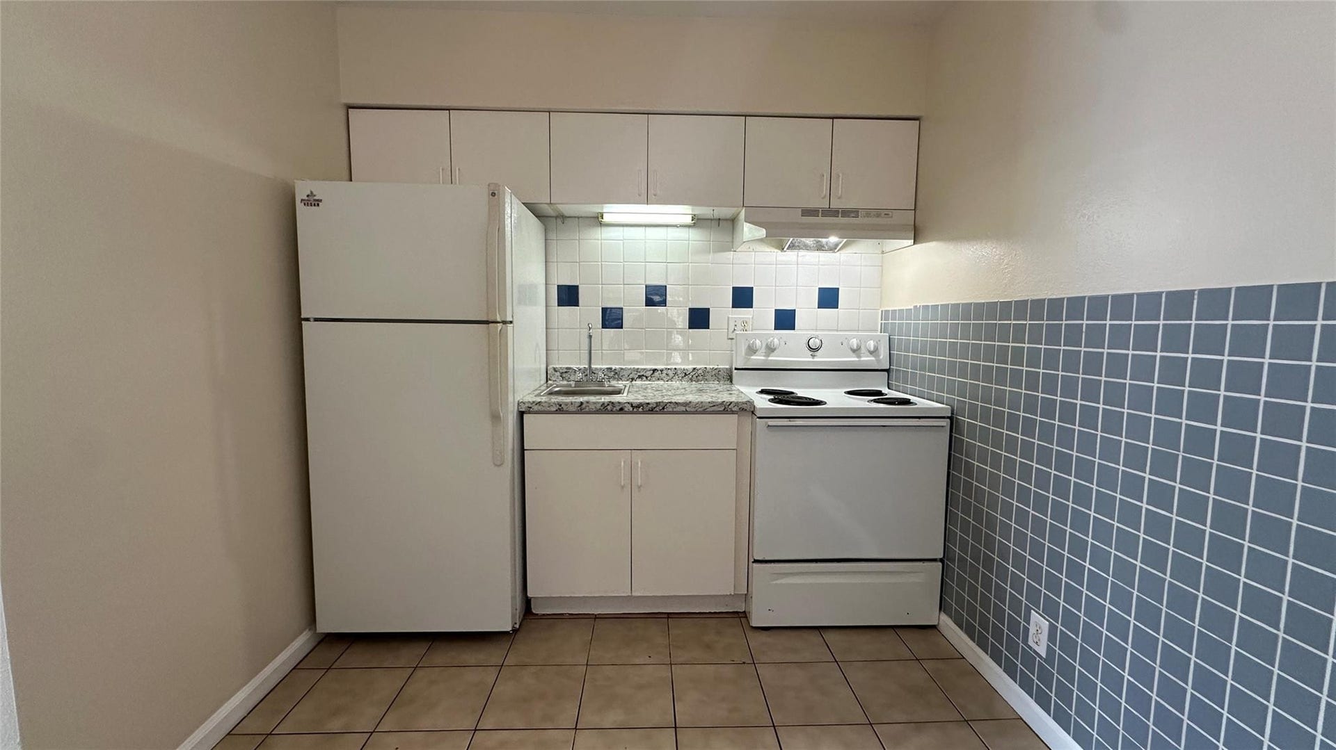 1973 NE 4th Street, #6, Deerfield Beach, Deerfield Beach, FL 33441 Photo 4